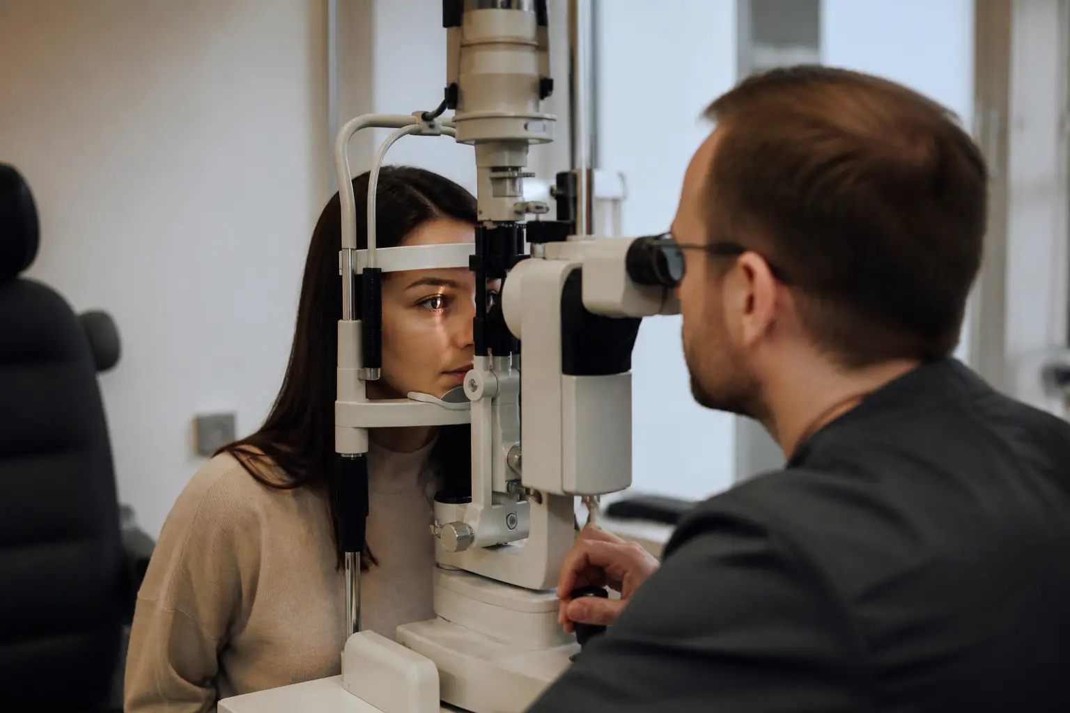 Fordelene ved en gratis synstest hos optiker i København